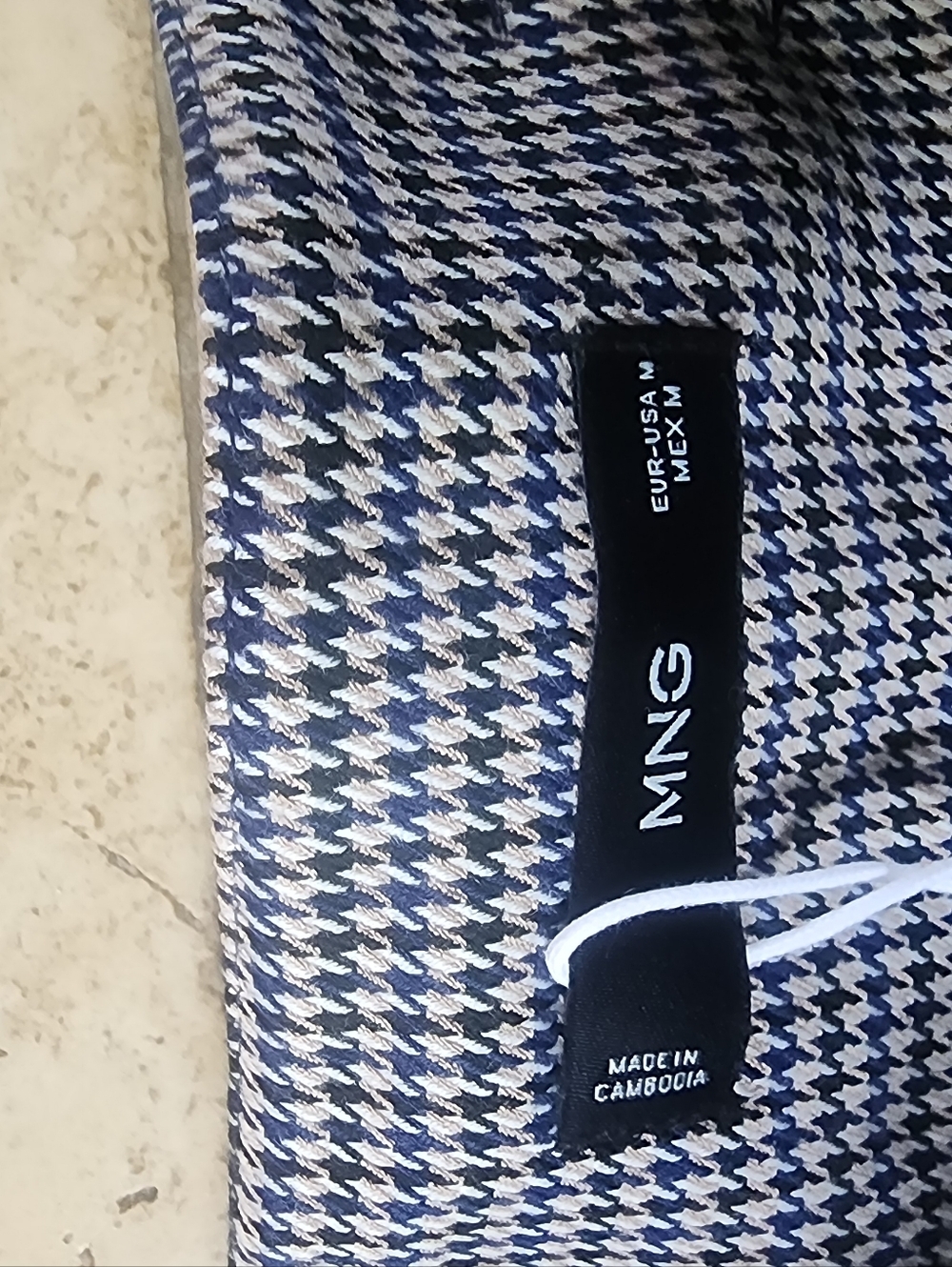 Mango Black & White Pleated Houndstooth Mini Skirt - Picture 3 of 3